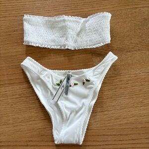 Frankie’s bikinis set